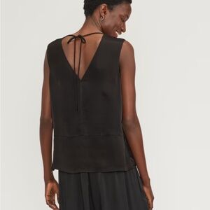 Everlane The Satin V-Neck Top